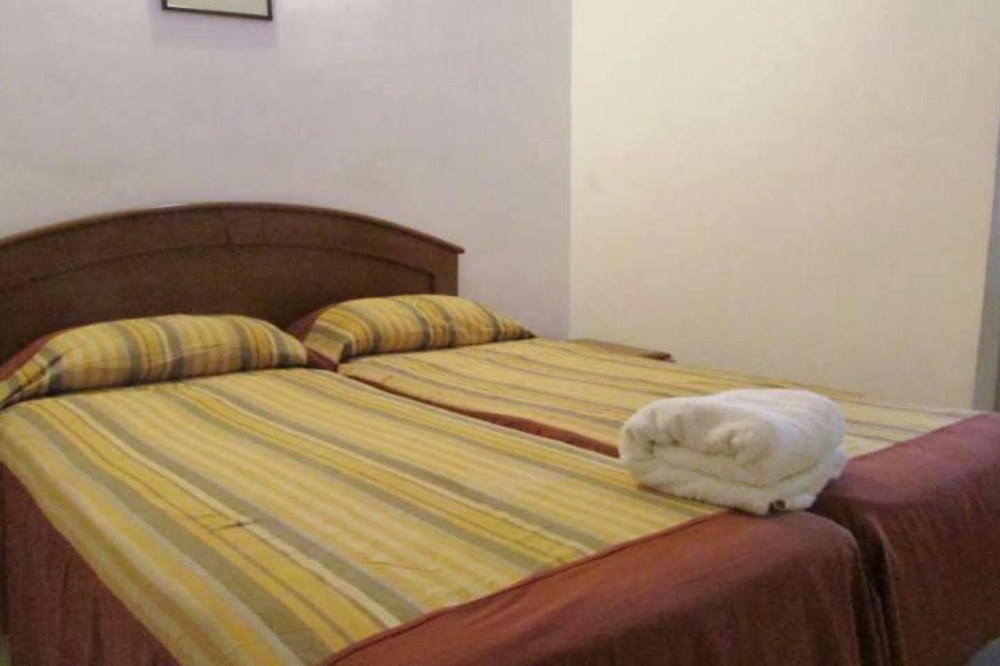 Hotel Hill View Kochi Ngoại thất bức ảnh