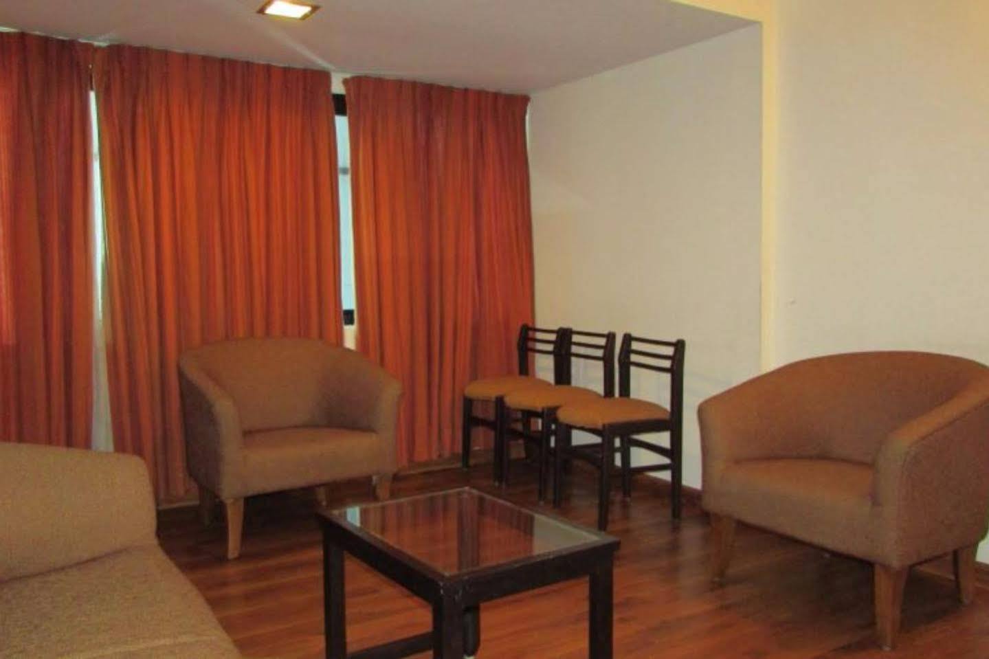 Hotel Hill View Kochi Ngoại thất bức ảnh